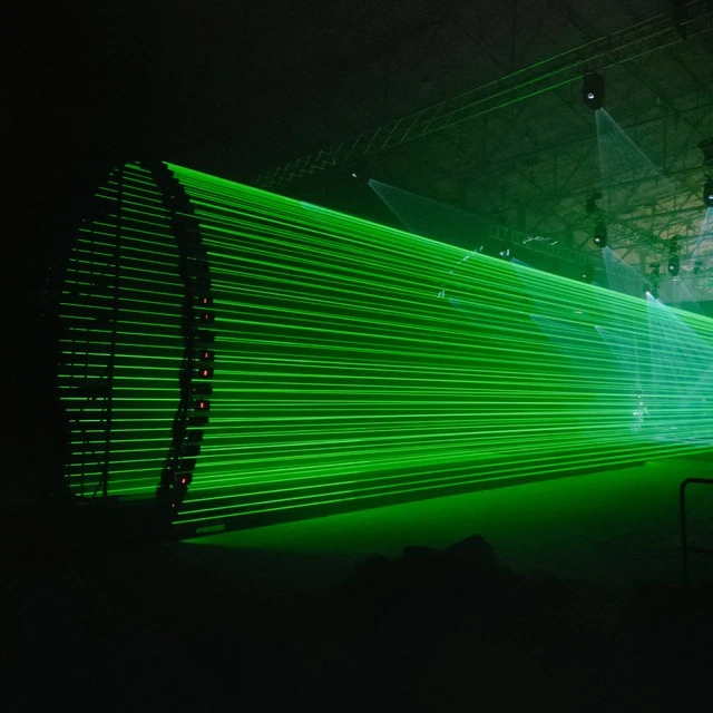 LaserFX - лазерные и мультимедиа шоу