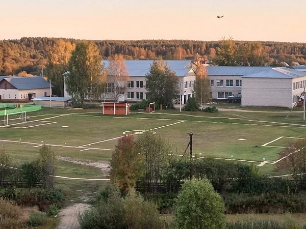 МБОУ "Нижнекулойская средняя школа"