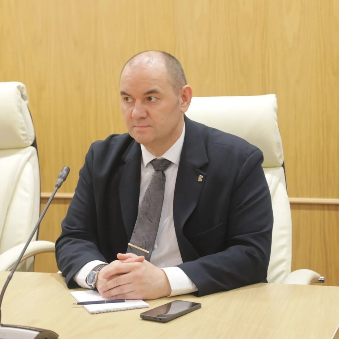 Олег Миниахметов