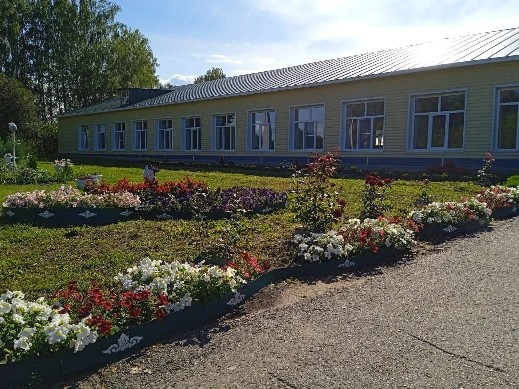 МБОУ "МИЧАНСКАЯ ООШ"