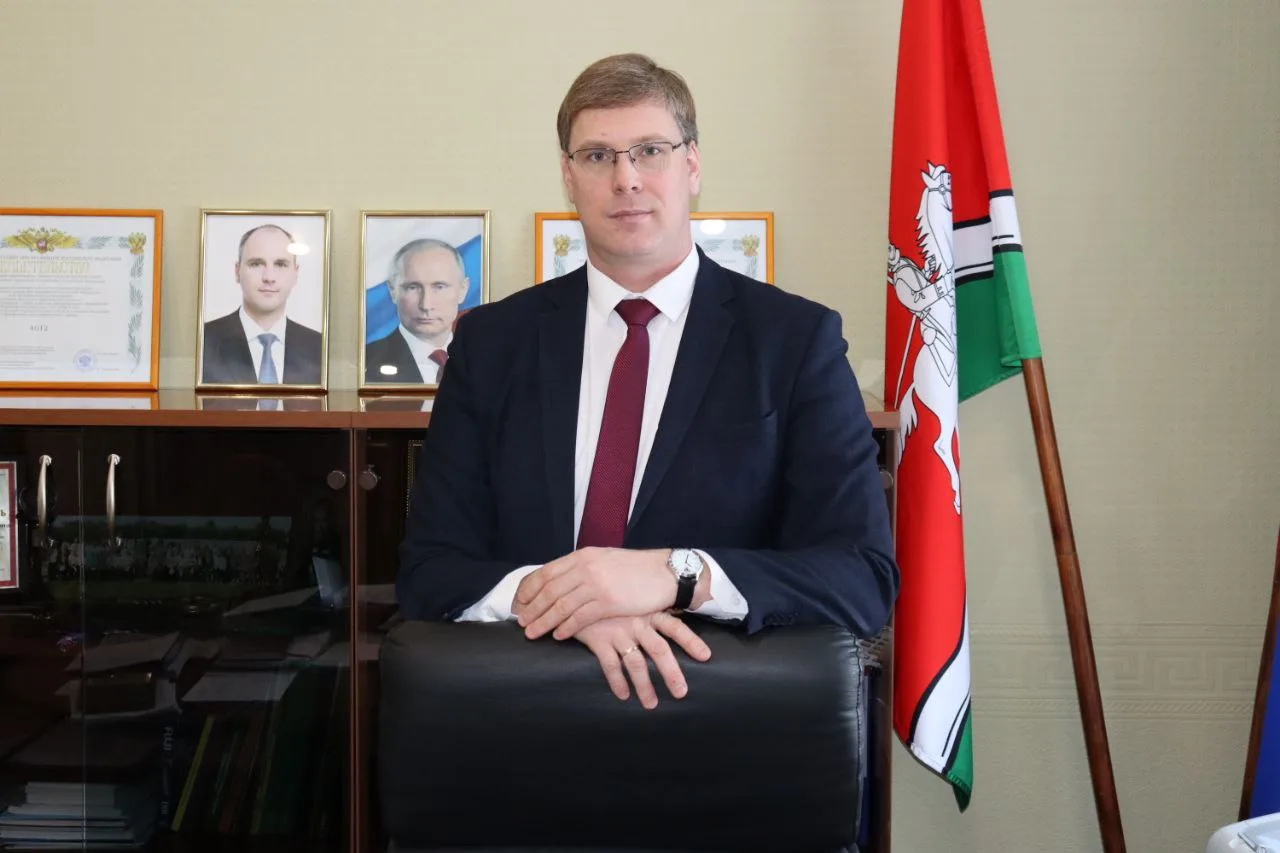 Александр Васильев