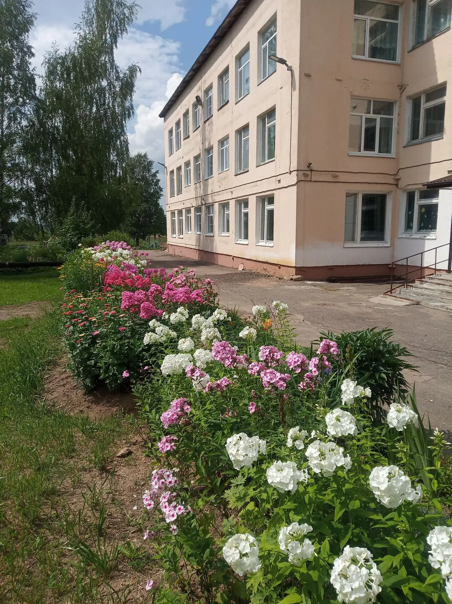 СОГБОУ "Вяземский центр коррекции и развития"