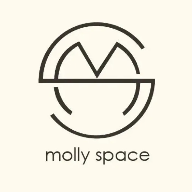 MOLLY SPACE