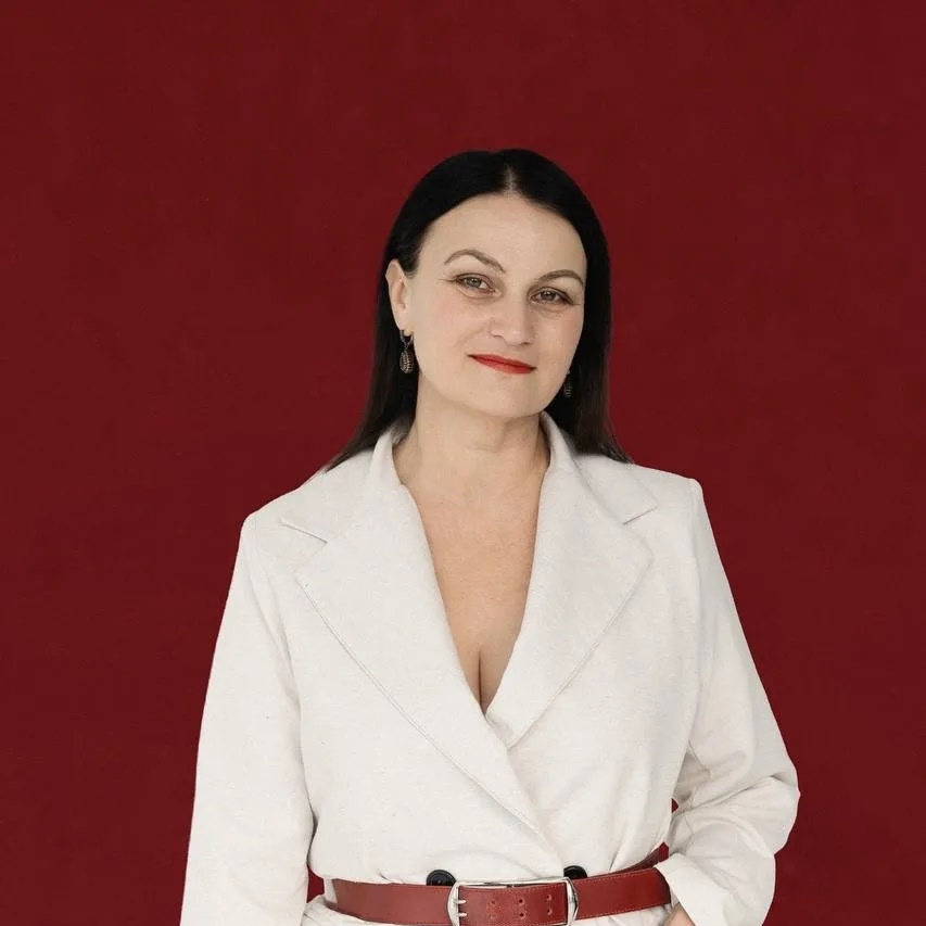 Люда и Дикая Кошка 🐈‍⬛