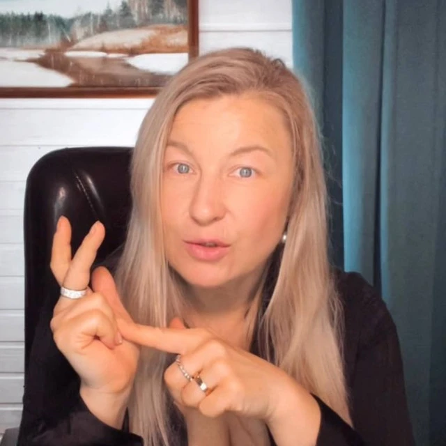 АНАСТАСИЯ САФРОНОВА | БИЗНЕС-ПСИХОЛОГ