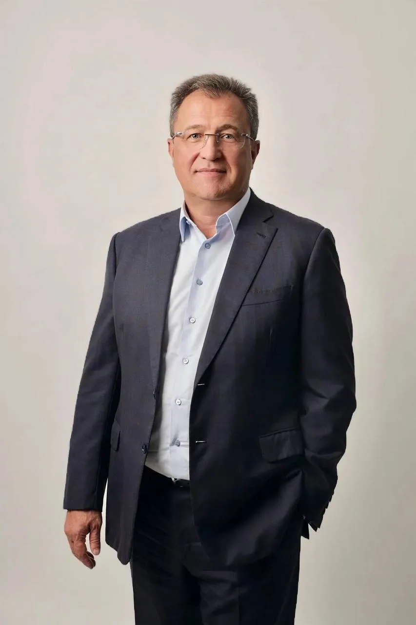 Игорь Сухин