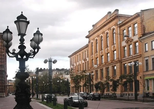 Школа №181 Центрального района Спб