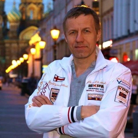 Аватар канала Я за рулем Maxim Kadakov