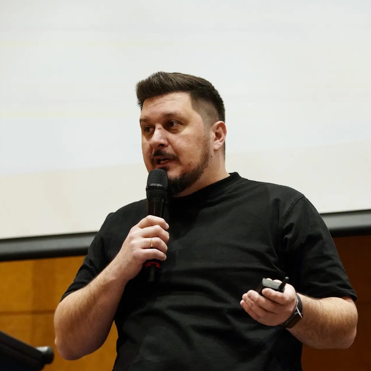 О важном | Лаша Боратиони